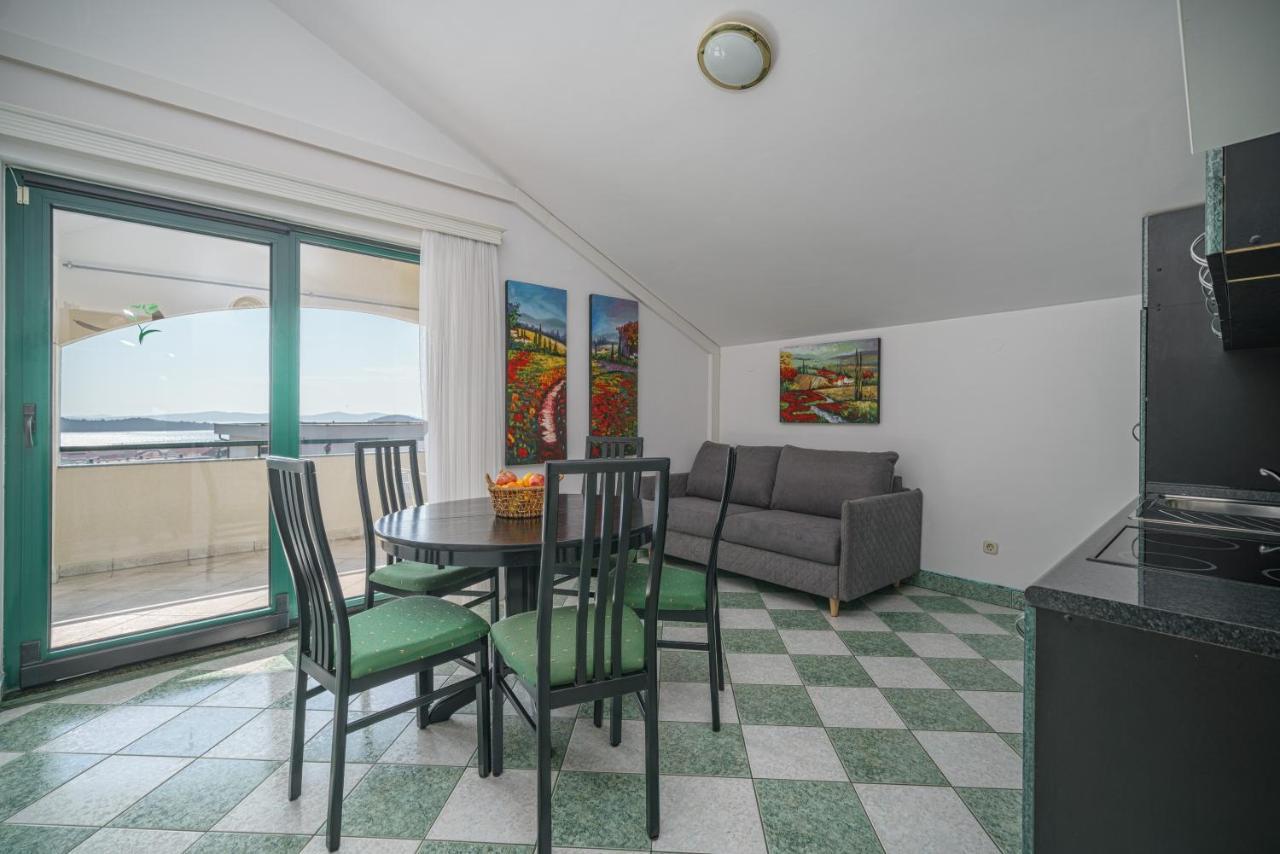 Villa David Vodice Eksteriør billede