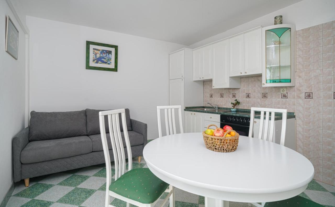 Villa David Vodice Eksteriør billede